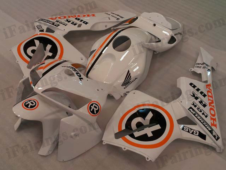 OEM factory quality fairings and body kits for 2005 2006 Honda CBR600RR with Repsol 40th anniversary color scheme/graphics, this oem replacement fairing sets are oem quality, fast shipping and easy installation. The 2005 2006 CBR600RR fairings can also be customized.
