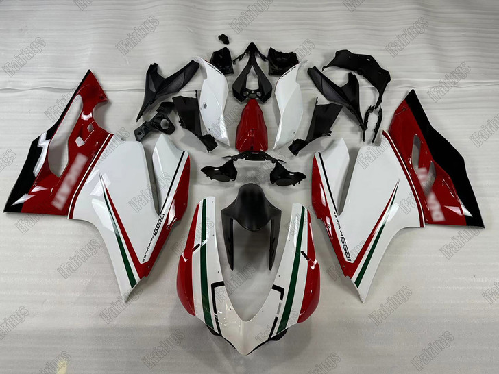 Aftermarket fairing for Ducati 899 1199 Panigale customized from tricolore scheme.