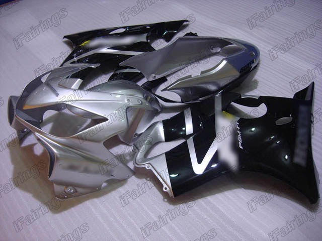 Aftermarket fairing for 2004 to 2007 Honda CBR600F4i silver and black.