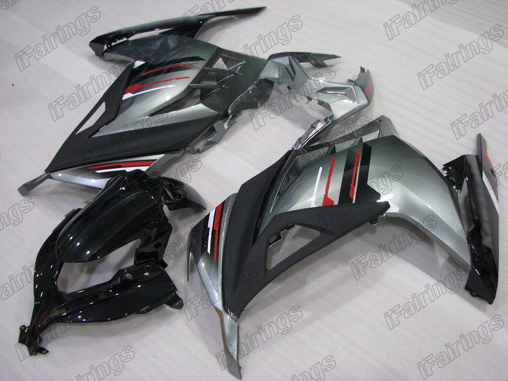 Kawasaki Ninja 300 ZX-300 EX-300 black and silver fairings