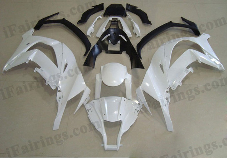aftermarket fairings and bodywork for 2011 to 2015 Kawasaki Ninja ZX10R, this motorcycle fairings are replacement plastic with various graphics,  they are top quality and oem fairing quality comparable. All the bodywork panels are pre-drilled and 100% precise fit factory bike.