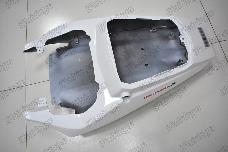 2003 2004 2005 Yamaha YZF-R6 pearl white tail fairing
