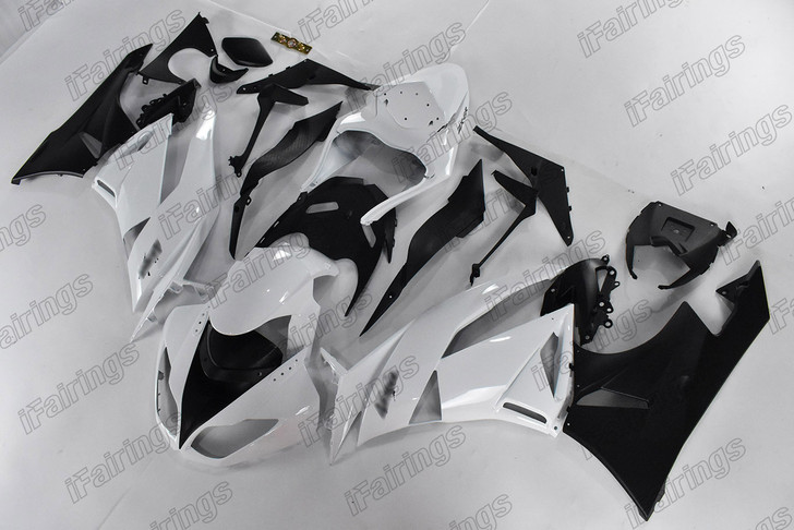 2009 2010 2011 2012 Kawasaki Ninja ZX6R ZX6RR white and black fairings