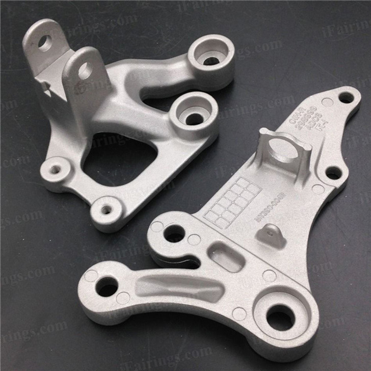 Aluminum alloy made replacement rider/front foot pegs and mount bracket kits for 2006-2010 Suzuki GSX-R600, GSX-R750, this style footrest assembly are light weight than OEM stock footrest and race-inspired design provides excellent traction and feedback. CNC machined from high-impact aluminum for durability and precise fitment.