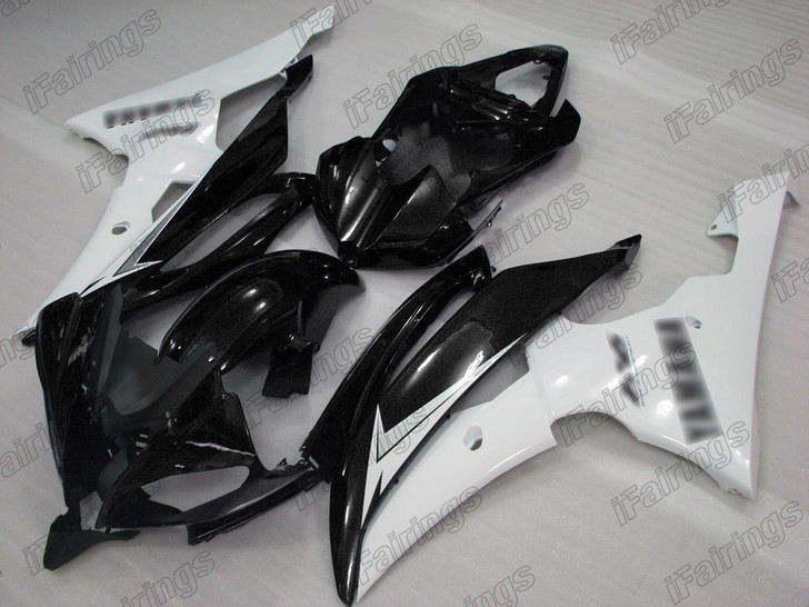 2008 to 2016 Yamaha YZF-R6 white and black fairings
