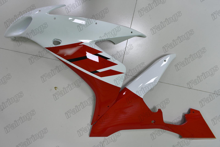 2004 2005 2006 Yamaha YZF R1 panels red and white
