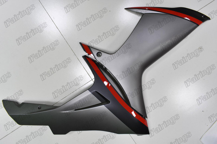Suzuki GSXR600 GSXR750 gray cowling