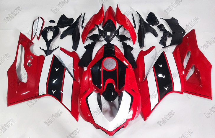 Ducati 959 1299 Panigale custom red bodywork