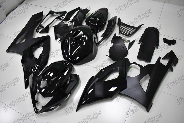 2005 2006 SUZUKI GSXR1000 black fairing