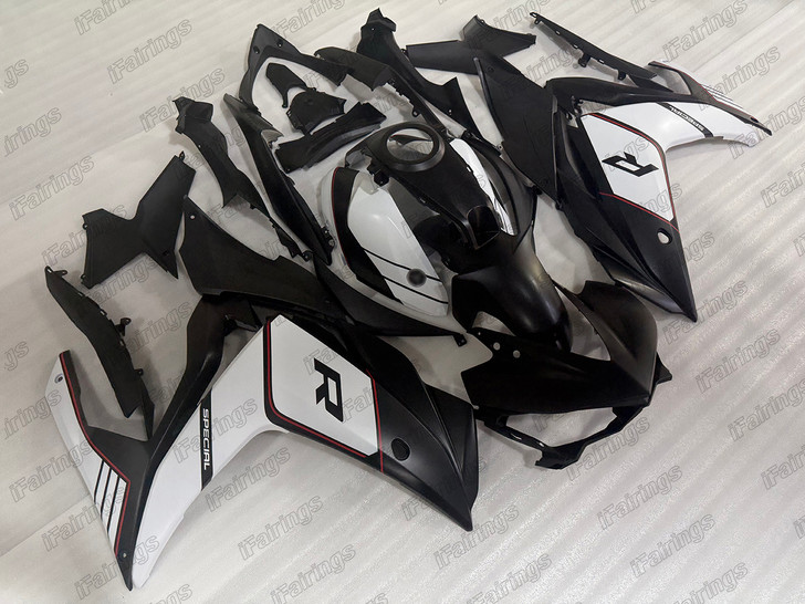 2015 2016 2017 2018 Yamaha YZF-R3 YZF-R25 black and white body kits