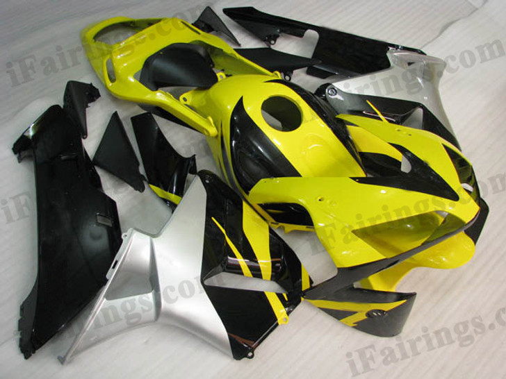 Honda CBR600RR 2003 2004 yellow,silver and black fairing kits, this Honda CBR600RR 2003 2004 plastics was applied in yellow,silver and black graphics, this 2003 2004 CBR600RR fairing set comes with the both color and decals shown as the photo.If you want to do custom fairings for CBR600RR 2003 2004,our talented airbrusher will custom it for you