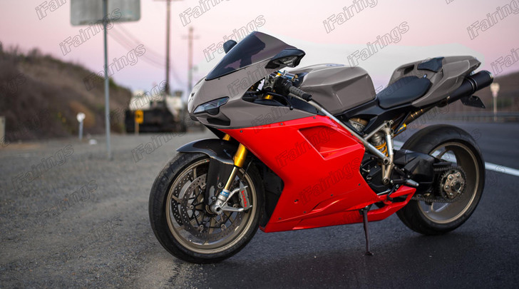 Ducati 848 EVO 1098 1198 gray and red fairing