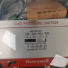 Honeywell C437G 1002 Gas / Air Pressure Switch