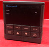 Honeywell DC200E-2-000-100000-0 Temperature Controller 