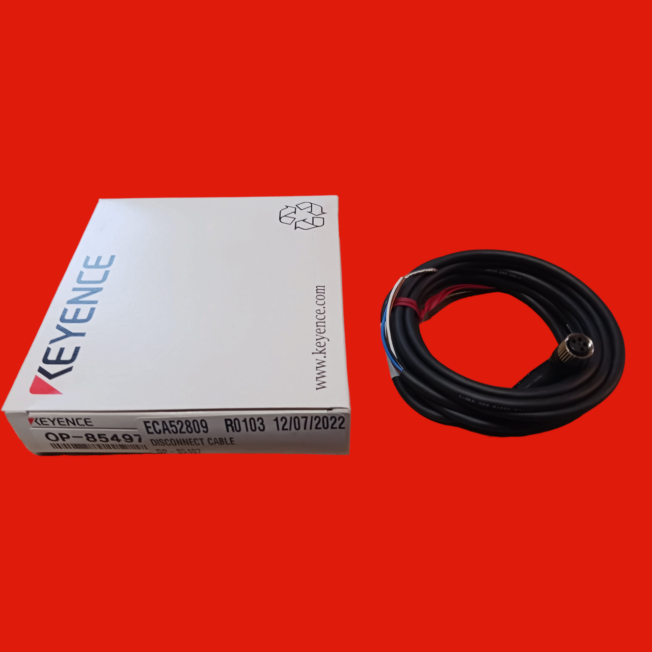 Keyence OP-85497 Connector Cable M8 L-shaped 2-m PVC