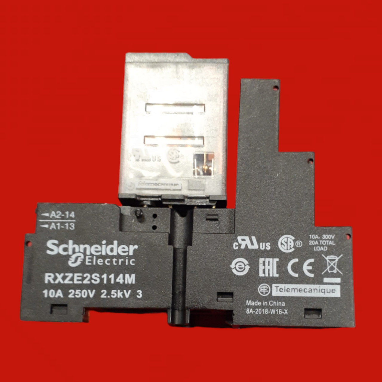 Schneider Electric Relay Socket, RXZE2S114M With Harmony RXM Plug-In Relay, RXM4AB2F7