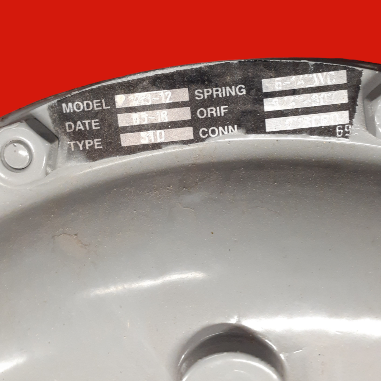 Sensus 243-12 Gas Regulator, Green Spring 6-14" WC
