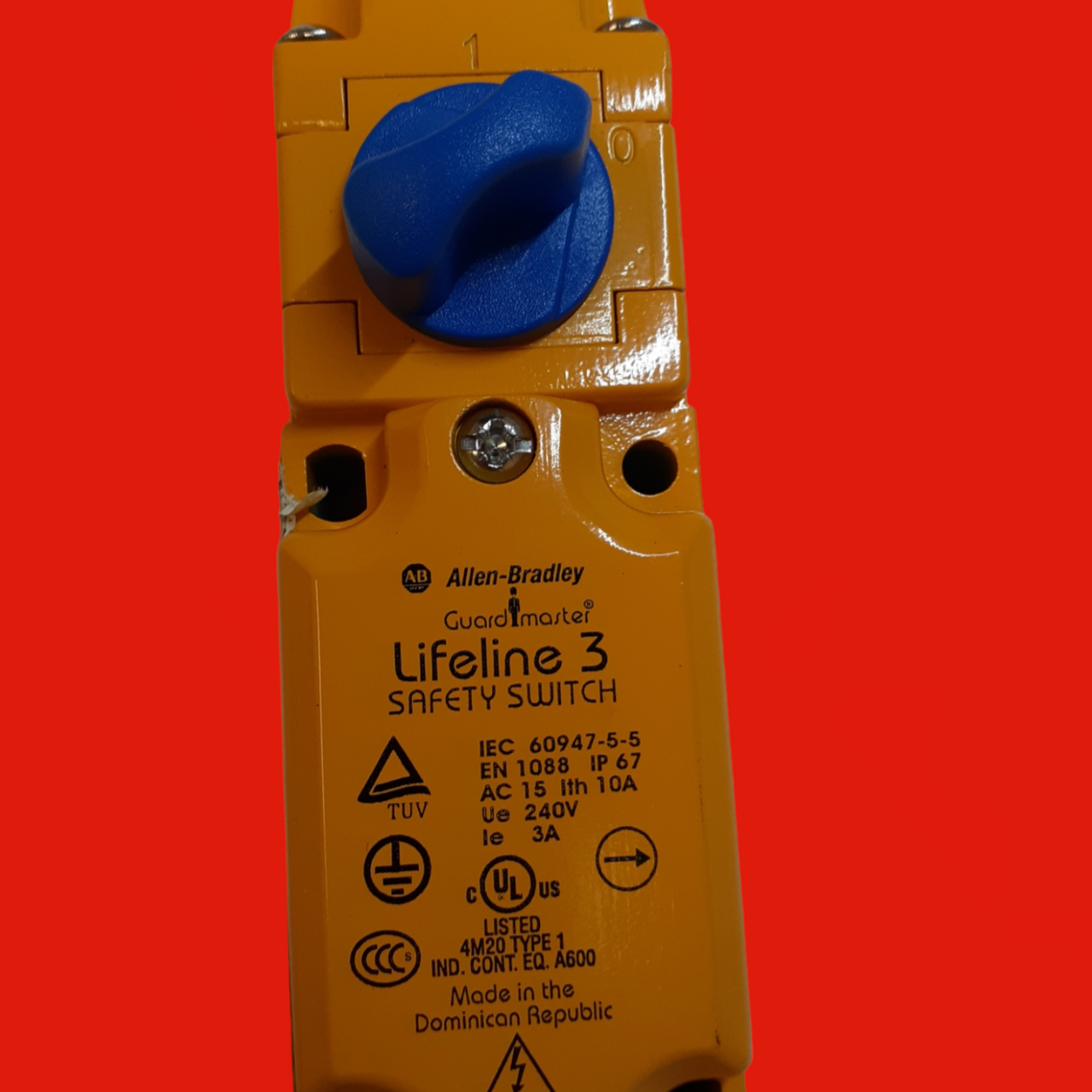 Allen Bradley 440E-D13120  Lifeline Emergency Cable Pull Switch