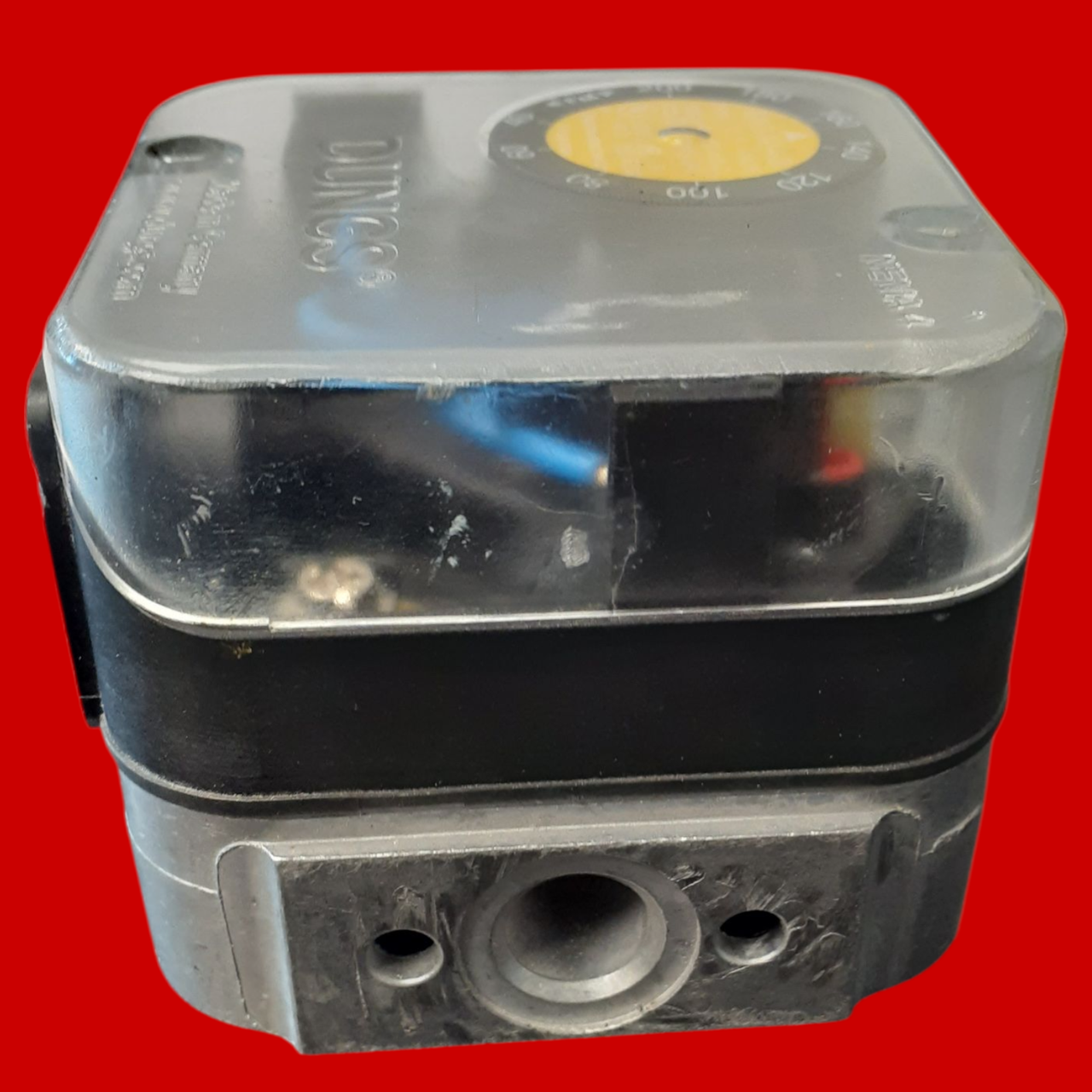 Dungs 266923 Gas Pressure Switch GAO-A4-4-8, Missing NPT Conduit