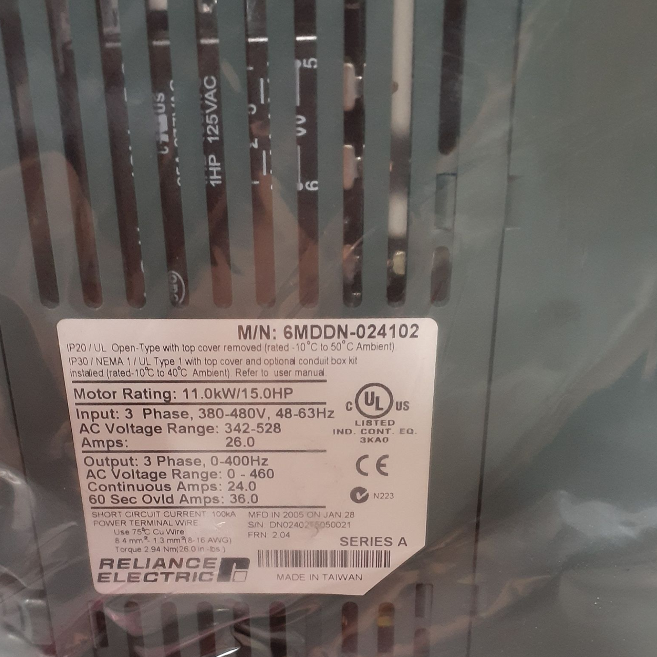 Reliance Electric 6MDDN-024102 MD65 AC Drive, 15HP, 3 PH, 460 VAC, 24 AMPS