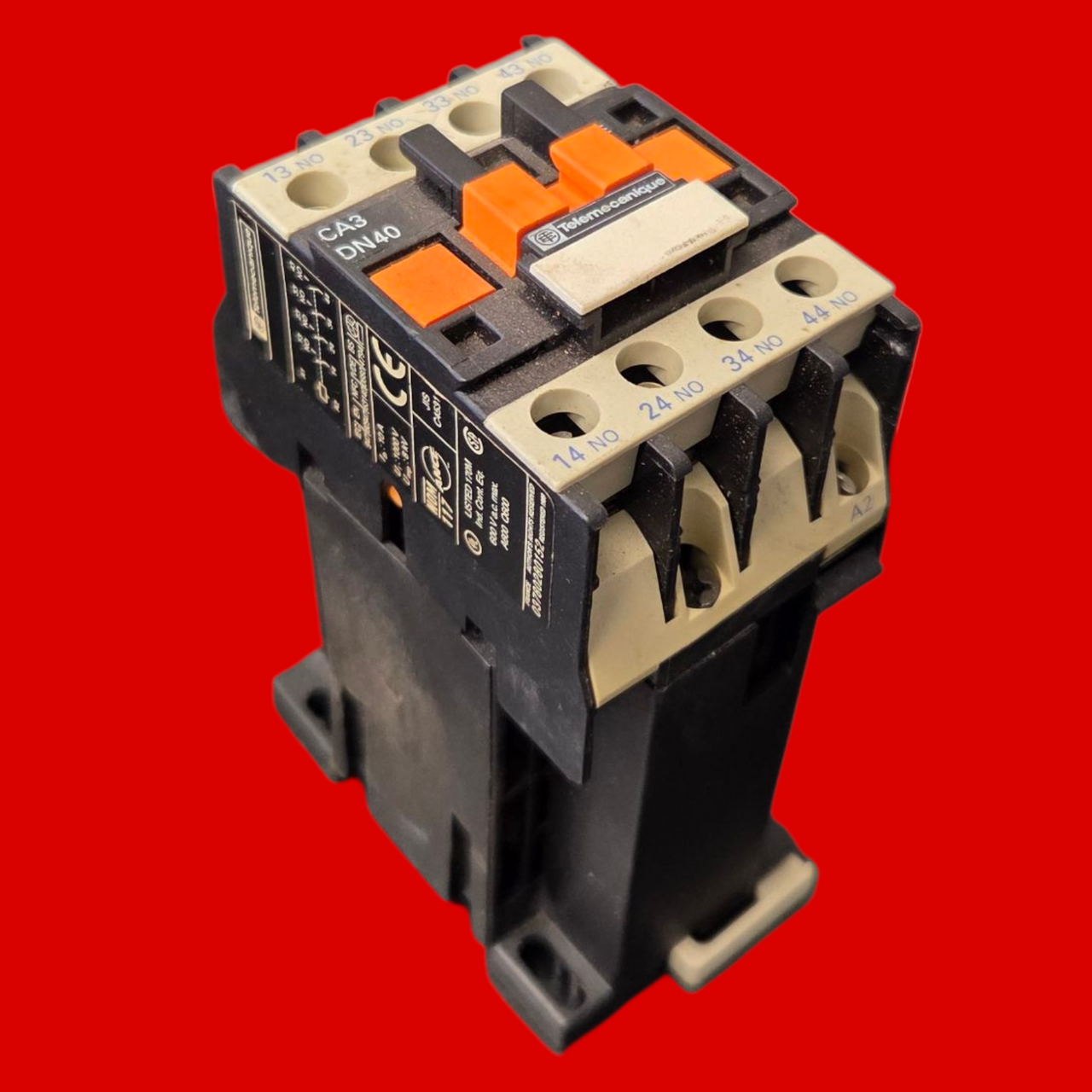 Telemecanique Control Relay,  600 V AC, 10A, CA3-DN40