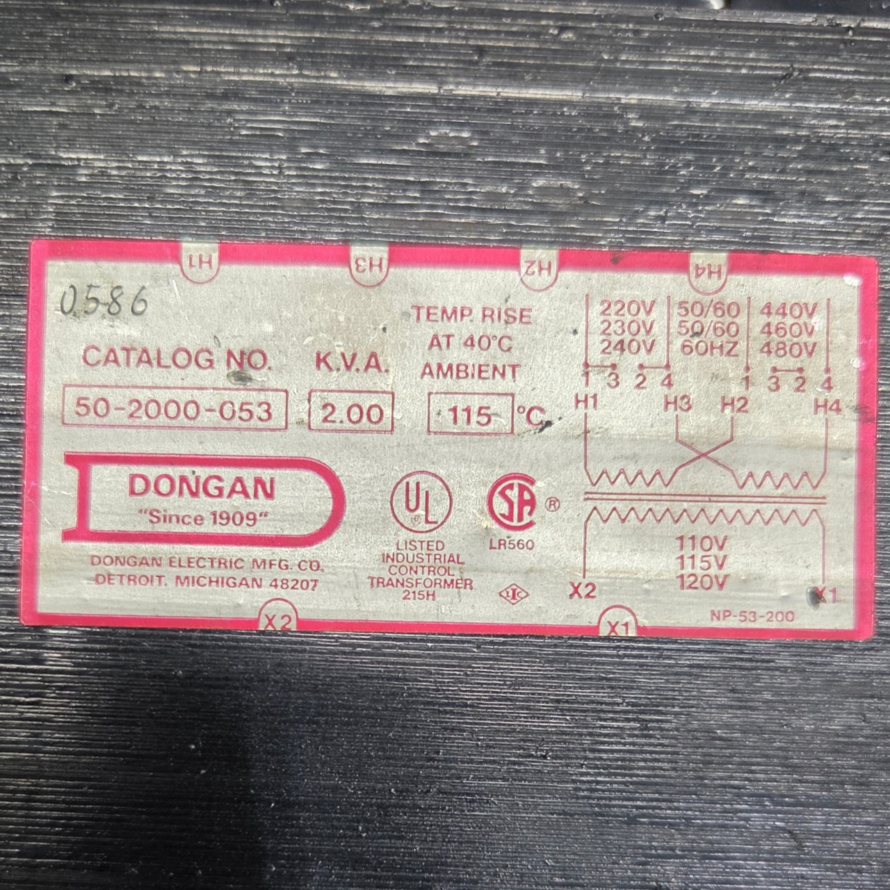 Dongan 2000 VA (2 kVA) Single-Phase Industrial Control Transformer, 50-2000-053