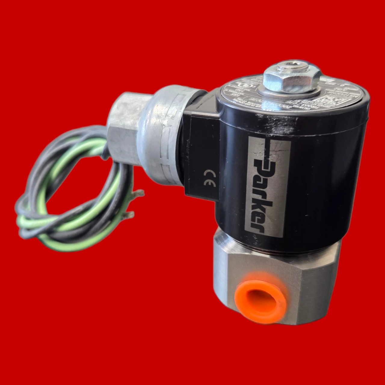 Parker 20CC04LV7C7F Solenoid Valve, 2-Way Normally Closed, 1/4" NPT