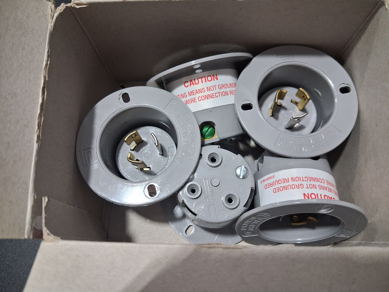 Pass and Seymour 4716-SS Turnlok Flanged Inlet, 15Amp, Gray Box of 5