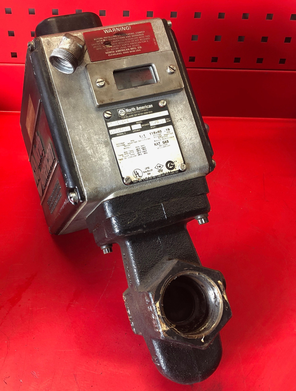 North American 2" 1518-4 Manual Safety Valve - Reconditioned