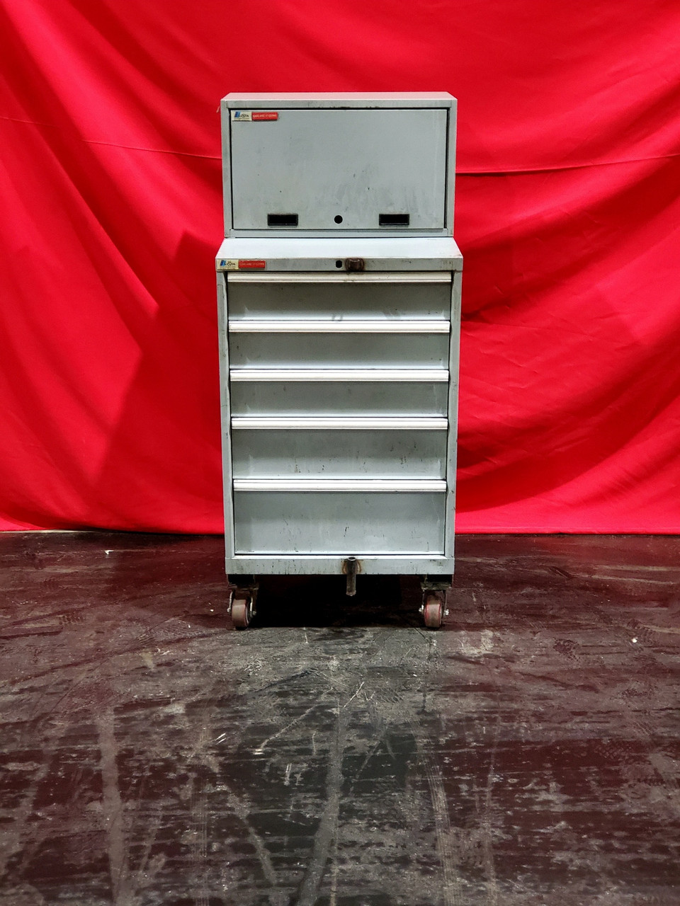 LISTA 5-DRAWER STORAGE CABINET, 28" W x 28" D x 39" High, w/ 28" X 15" X 16" STO