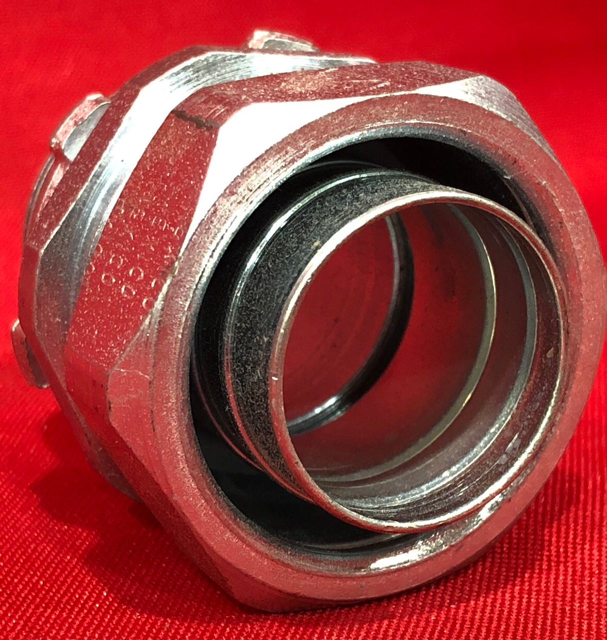 1" Flexible Metal Conduit Screw-in Connector