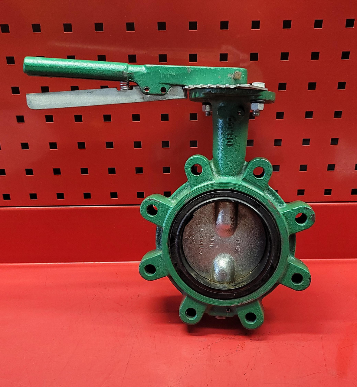 Demco Series  NE-D  22183-5DI-1-2-31-A  Lug Butterfly Valve 4"