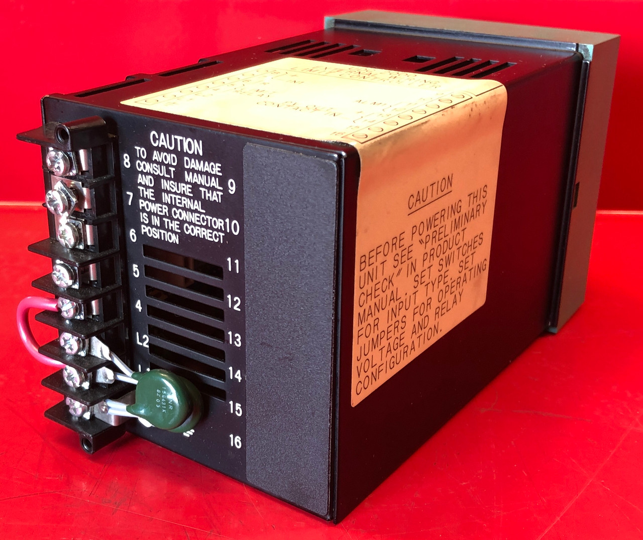 Honeywell UDC2000 (DC2005-0-0000-00FM-00-0111) Controller
