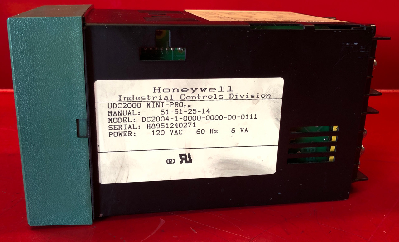 Honeywell UDC2000 (DC2004-1-0000-0000-00-0111) Temperature Controller