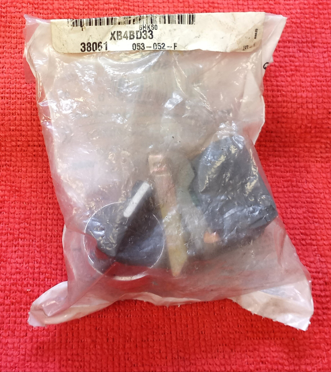 Telemecanique XB4BD33 Selector Switch