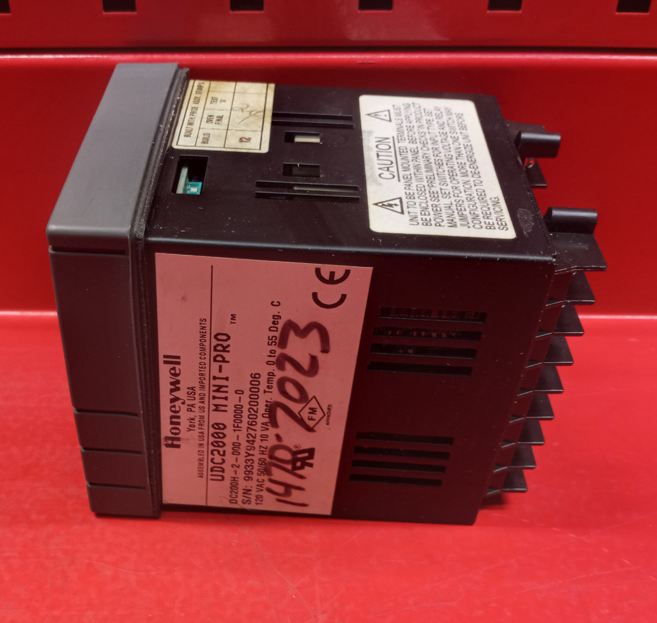 Honeywell UDC2000 (DC200H-2-000-1F0000-0) Mini-Pro Temperature Controller