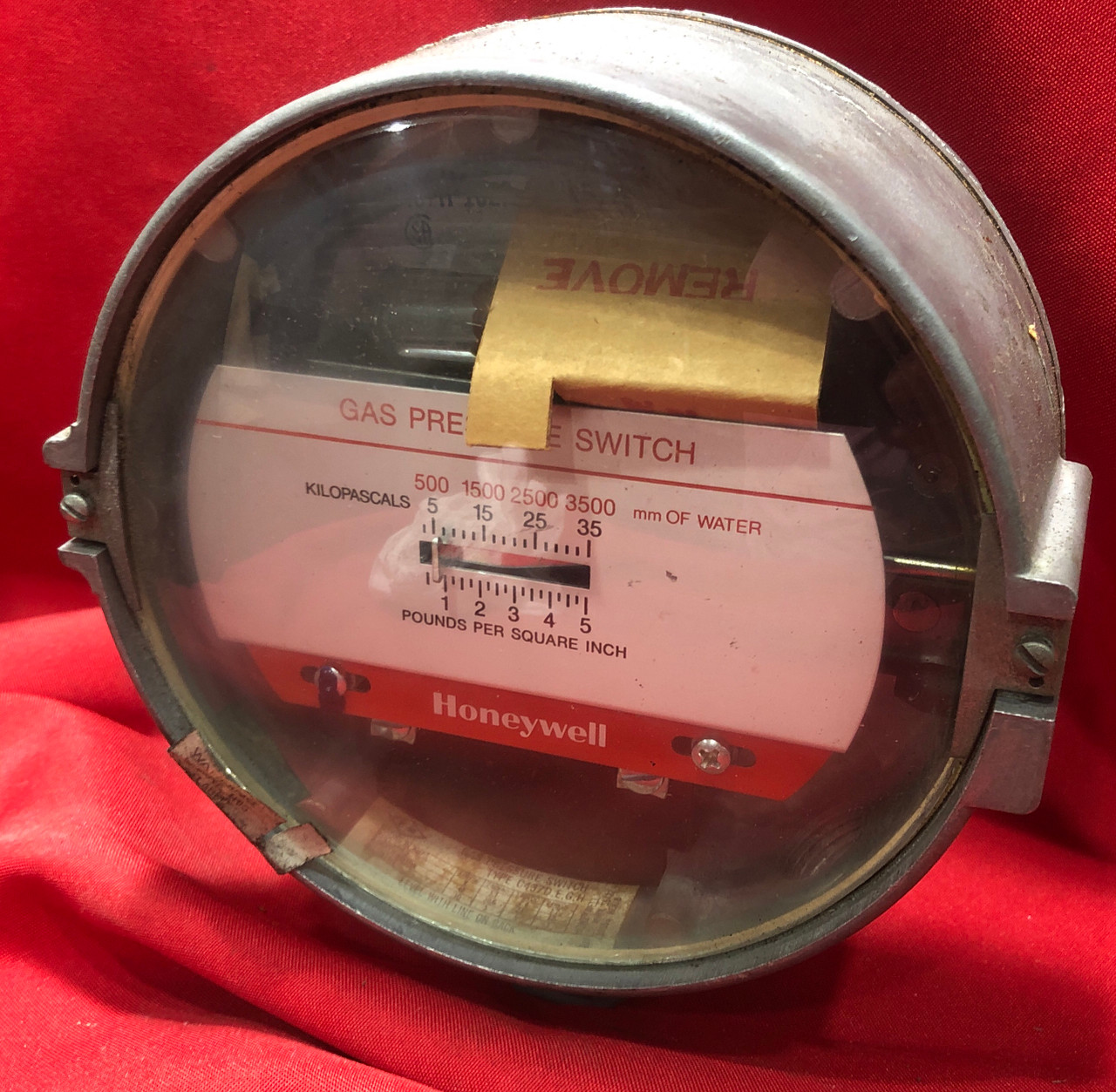 Honeywell C437H 1027 Pressure Switch