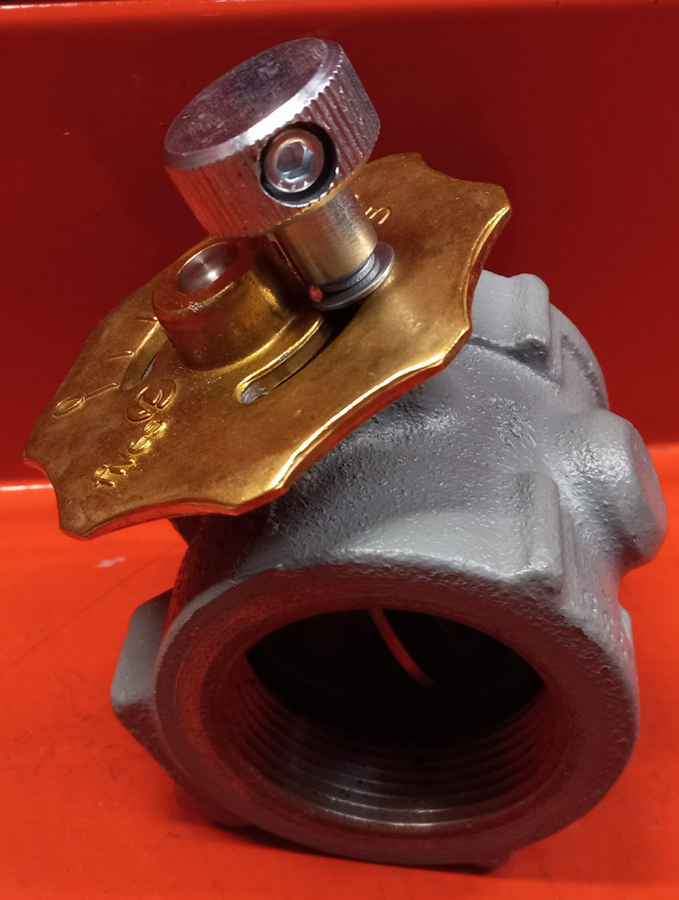 North American MFG 1122-3 Manual Butterfly Valve | 1-1/2" NPT