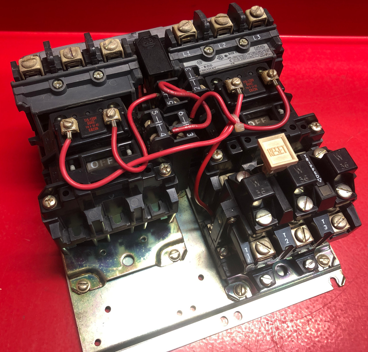 Allen-Bradley 505-BOD NEMA Full Voltage Reversing Starter, Ser. C w/36W Heater