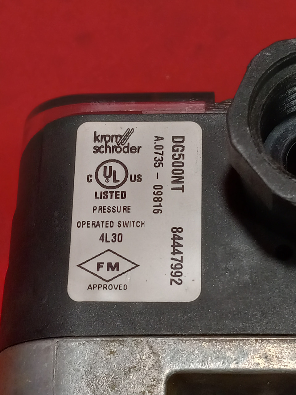 Kromschroder DG500NT Pressure Switch 84447992