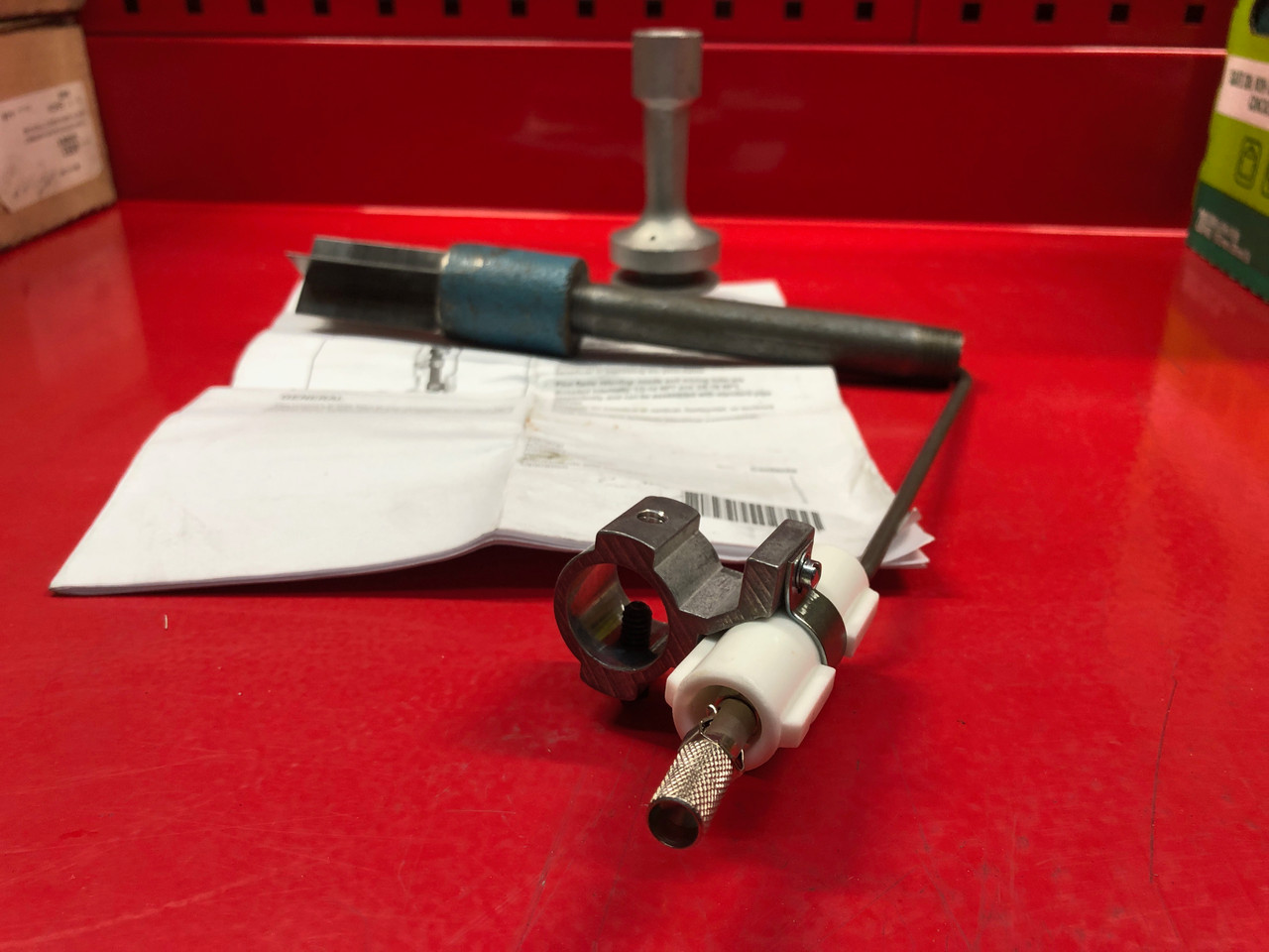 Honeywell C7005A1037 Pilot Burner Assembly W/Kanthal Flame Rod 6" Support Pipe 0