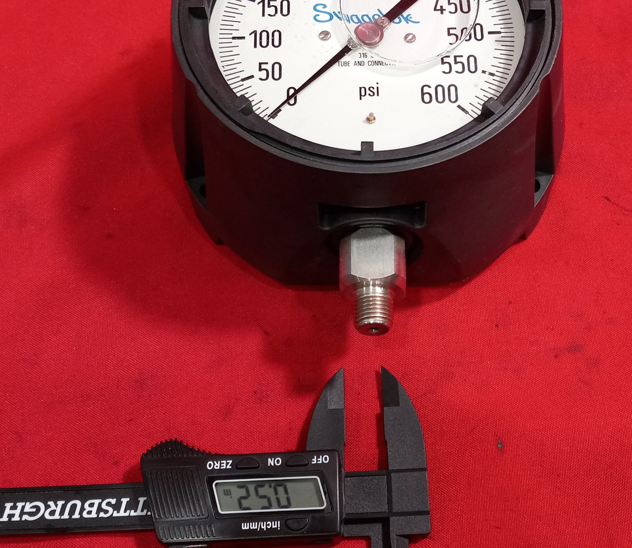Swagelok 0-600 psi Liquid Filled Pressure Gauge 