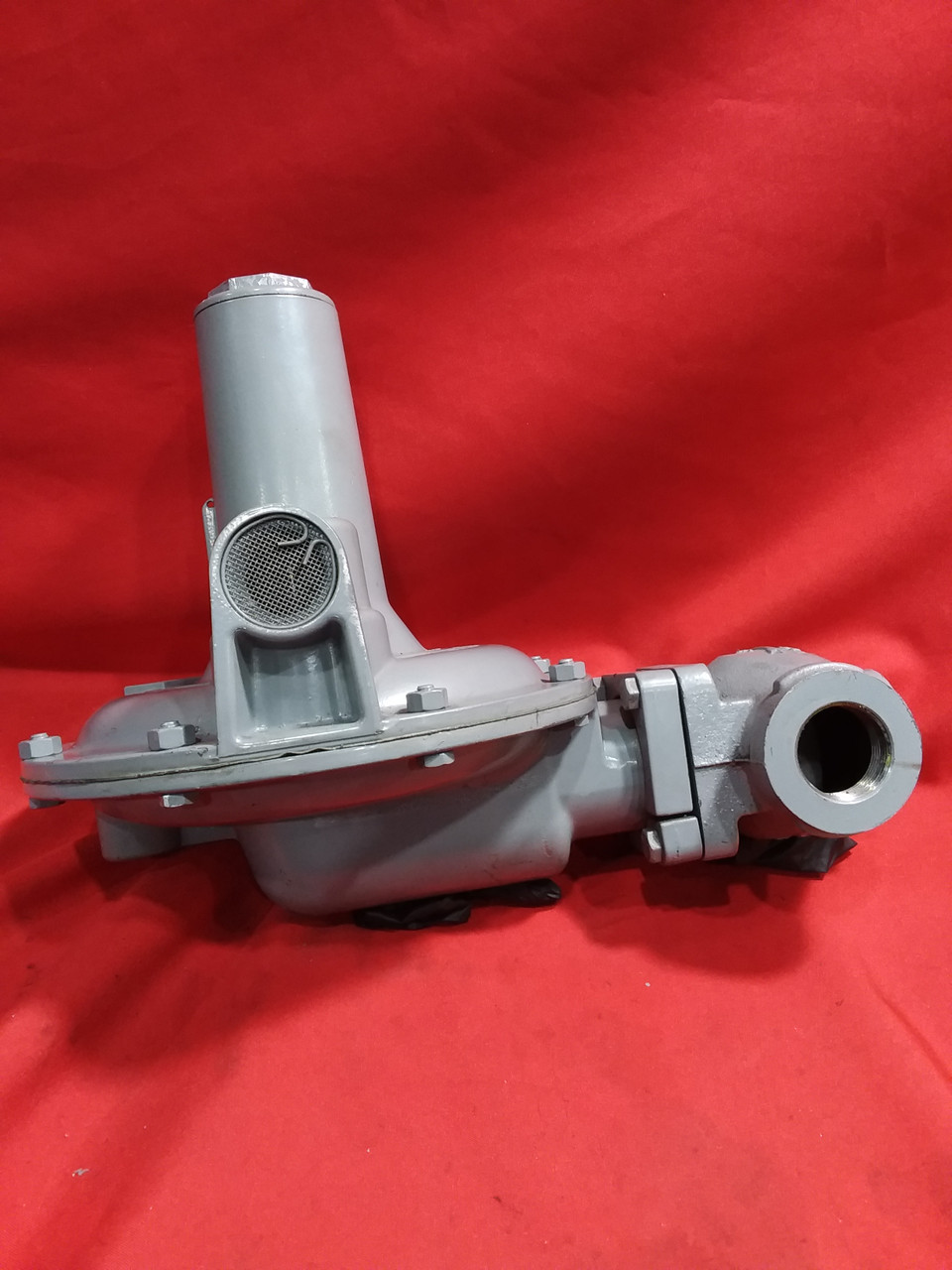 Sensus 243-8  1-1/4" NPT Green Spring