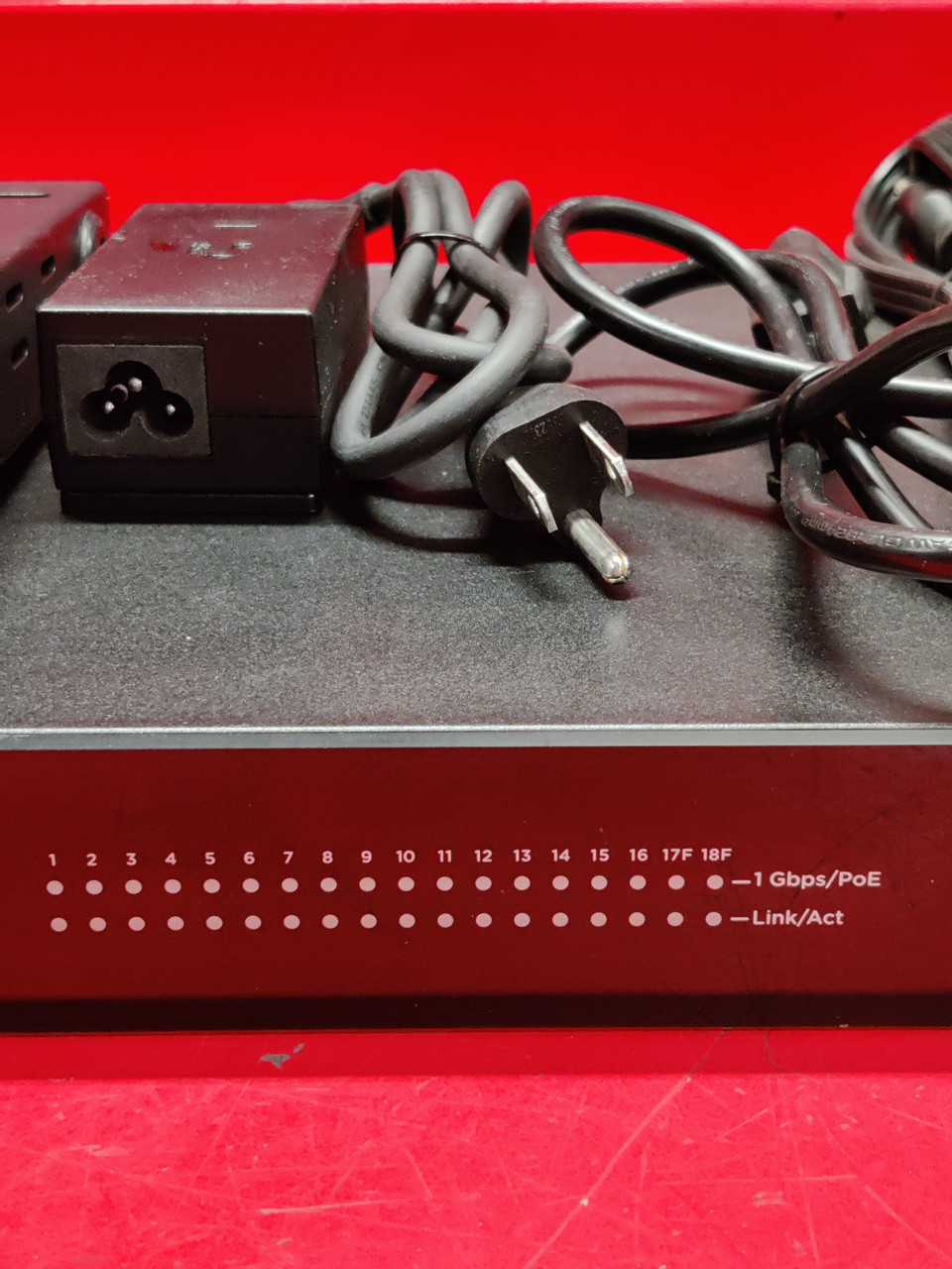 Araknis AN-210-SW-R-16-PoE Network Switch