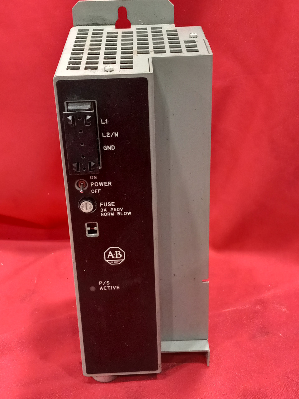 Allen Bradley 1771-P7 B AC Power Supply