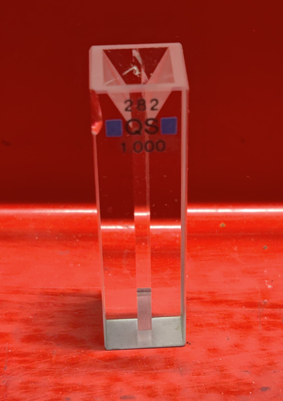 Hellma 282 Quartz Cuvette QS 1.000 MI Semi MicroHigh Performance Quartz Glass, spectral range 200-2,500 nm, pathlength 10 mm, chamber volume 1,400 μL