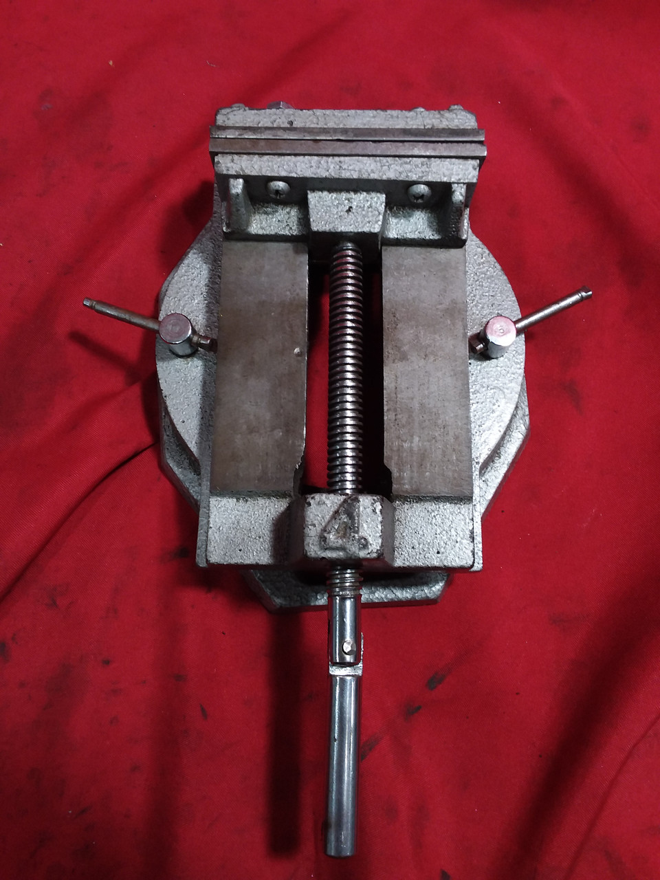 General Table Mounted Vice 