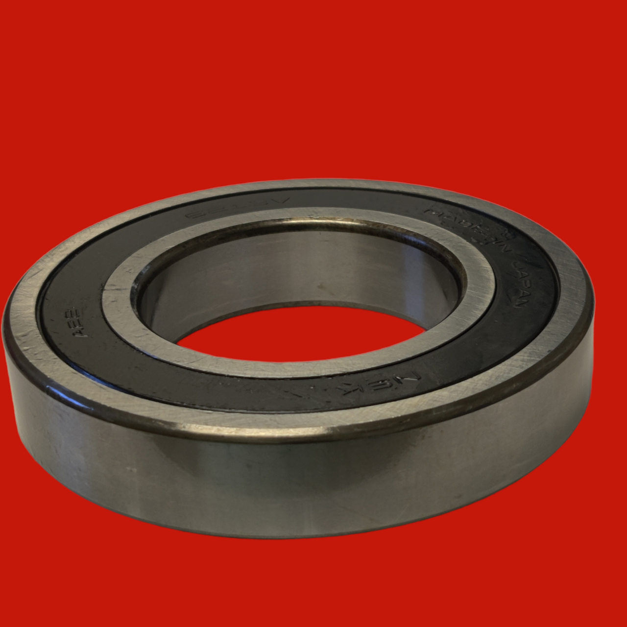 NSK 6213VVC3 Single Row Ball Bearing