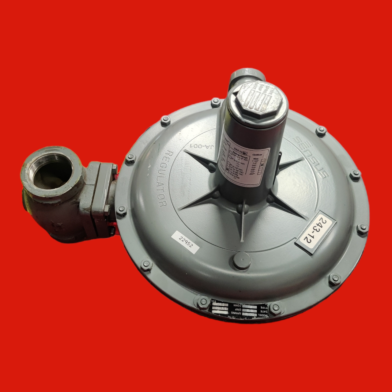 Sensus Commercial Natural Gas Regulator 2" NPT, 243-12