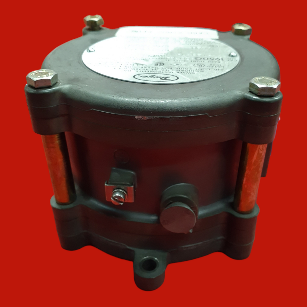 Dwyer Explosion-Proof Differential Pressure Switch, 1950G-20-B-120-NA
